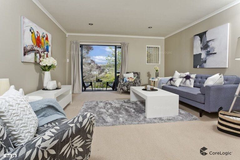 Photo of property in 95 Fields Parade, Oteha, Auckland, 0632