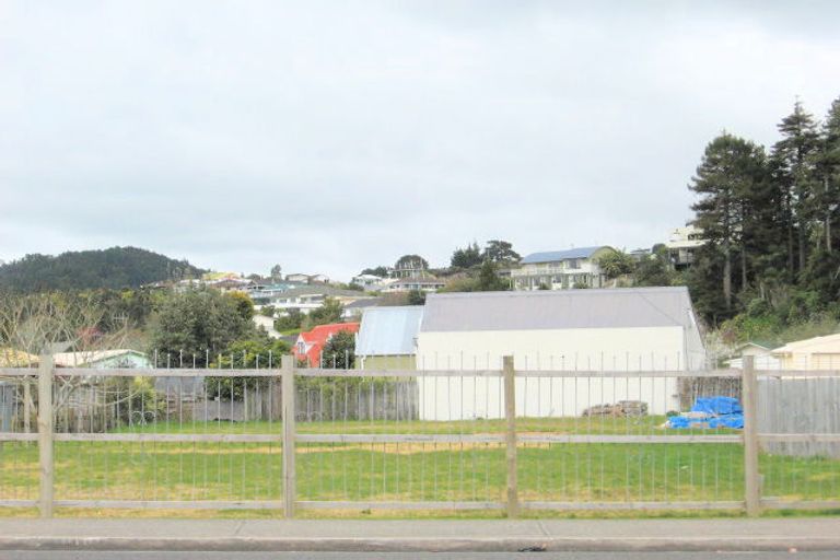 Photo of property in 101 Achilles Avenue, Whangamata, 3620