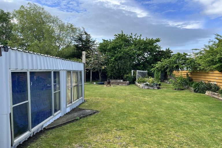 Photo of property in 42 Tennyson Street, Dannevirke, 4930