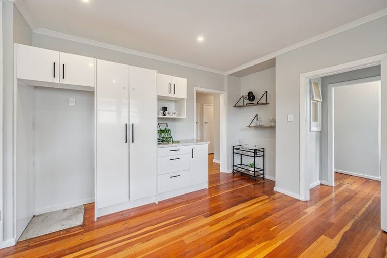 Photo of property in 2a Stephen Street, Trentham, Upper Hutt, 5018