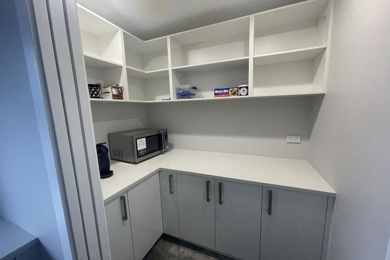 Photo of property in 22 Kerrigan Crescent, Wallaceville, Upper Hutt, 5018