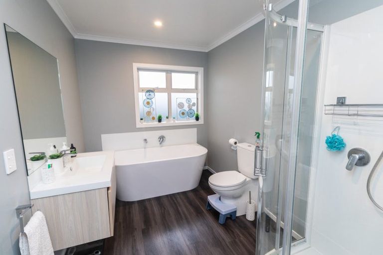 Photo of property in 51 Grovedale Square, Wainuiomata, Lower Hutt, 5014