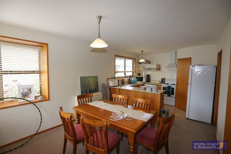 Photo of property in 2/13 Abberley Crescent, St Albans, Christchurch, 8014