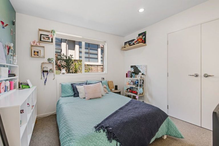 Photo of property in 135 Alec Craig Way, Gulf Harbour, Whangaparaoa, 0930