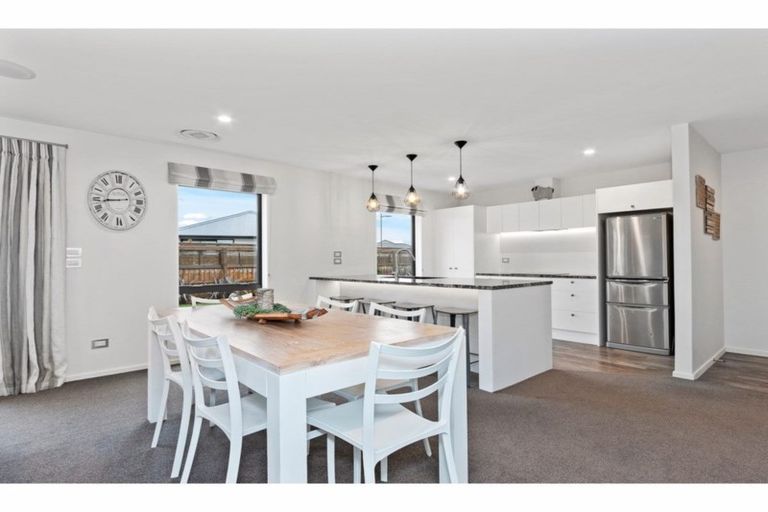 Photo of property in 110 Caulfield Avenue, Halswell, Christchurch, 8025