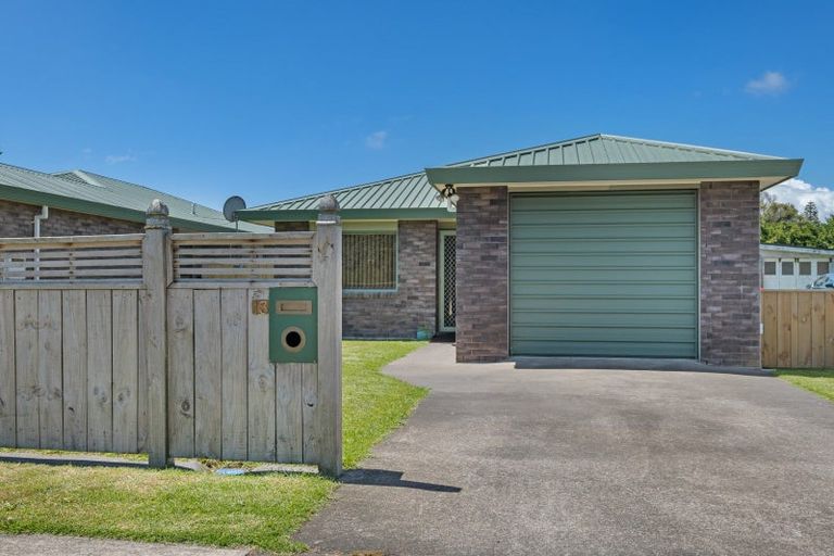 Photo of property in 13 Tasman Street, Opunake, 4616