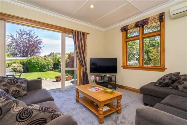 Photo of property in 56 Argyle Street, Mosgiel, 9024