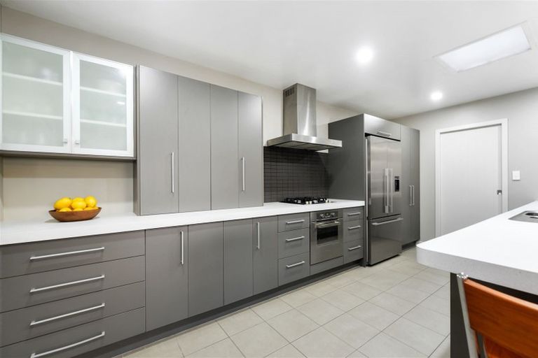 Photo of property in 34 Somerton Drive, Huntington, Hamilton, 3210