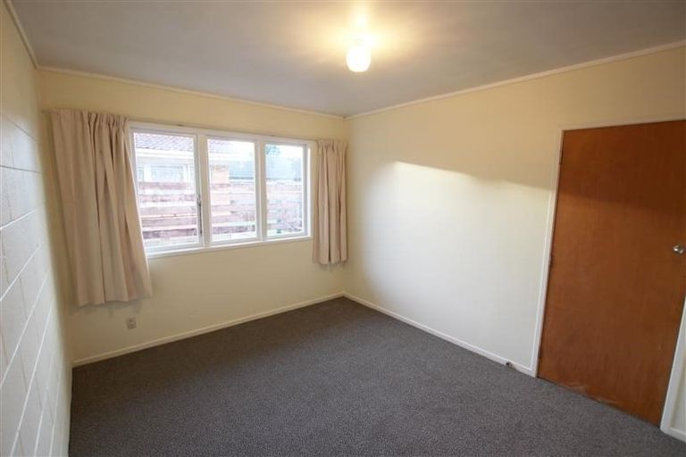 Photo of property in 3 Norman Spencer Drive, Papatoetoe, Auckland, 2104