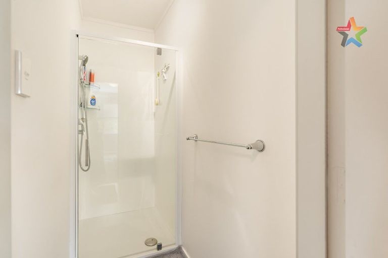 Photo of property in 15 Cleary Street, Waterloo, Lower Hutt, 5011