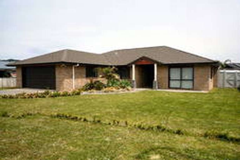 Photo of property in 4 Ringwood Place, Whitianga, 3510