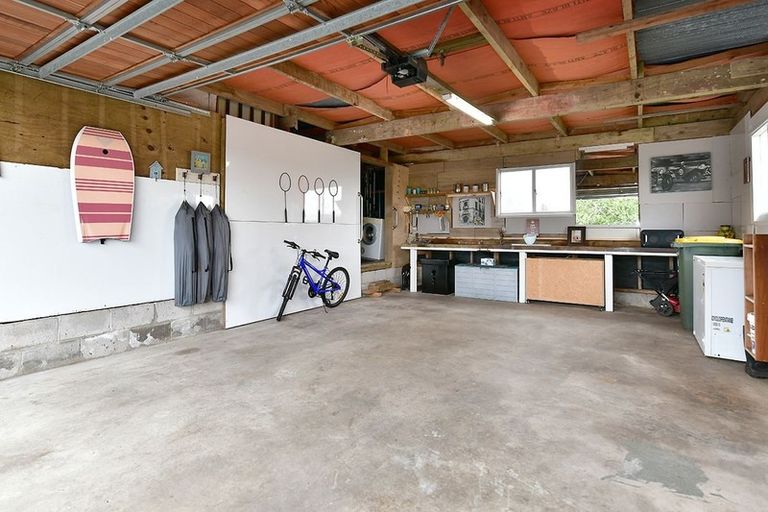 Photo of property in 41 Rangimaarie Crescent, Snells Beach, 0920