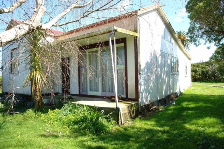 Photo of property in 17 Gloag Street, Waverley, 4510