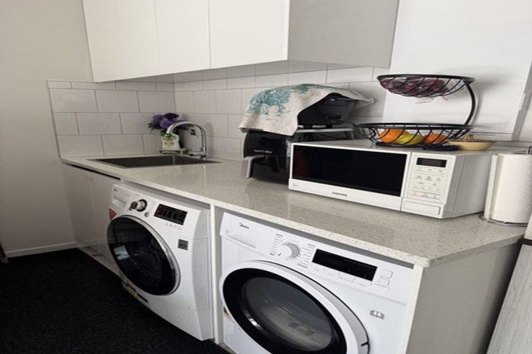 Photo of property in 37e Central Avenue, Papatoetoe, Auckland, 2025