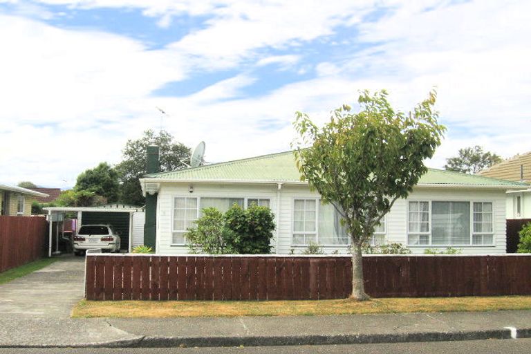 Photo of property in 12 Perry Street, Heretaunga, Upper Hutt, 5018