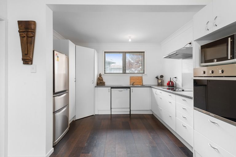 Photo of property in 85 Sunset Road, Mangakakahi, Rotorua, 3015