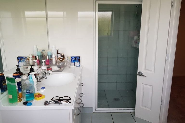 Photo of property in 42 Rathmar Drive, Manurewa, Auckland, 2105