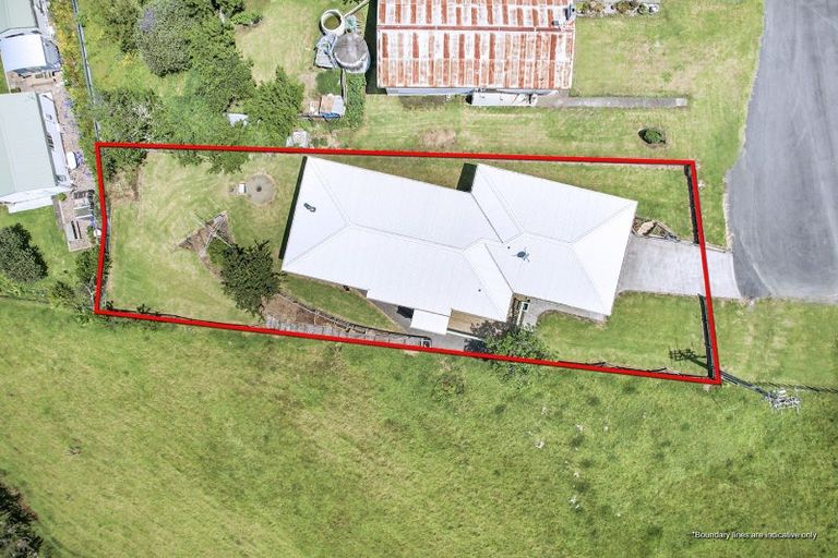 Photo of property in 672 Hoturoa Street, Kawhia, 3889