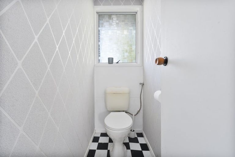 Photo of property in 26 Tabitha Crescent, Henderson, Auckland, 0612