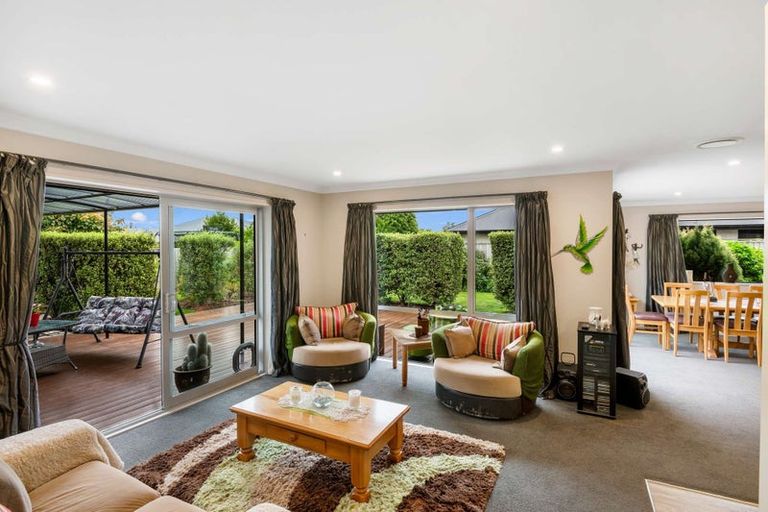 Photo of property in 37 Navy Loop, Rolleston, 7614