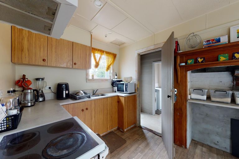 Photo of property in 21 Church Street, Hampstead, Ashburton, 7700