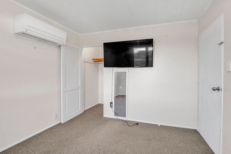 Photo of property in 556b Queen Street East, Levin, 5510