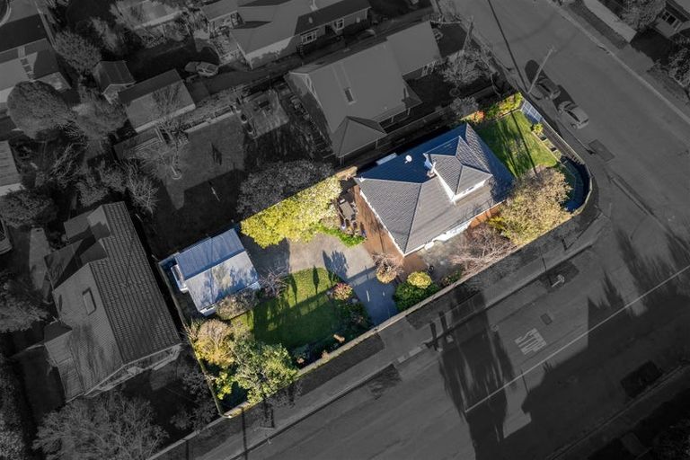 Photo of property in 96 Petrie Street, Richmond, Christchurch, 8013