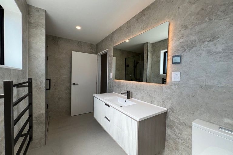 Photo of property in 6 Firth Road, Torbay, Auckland, 0630