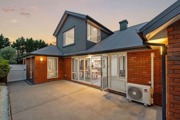 Photo of property in 512 Bower Avenue, Parklands, Christchurch, 8083