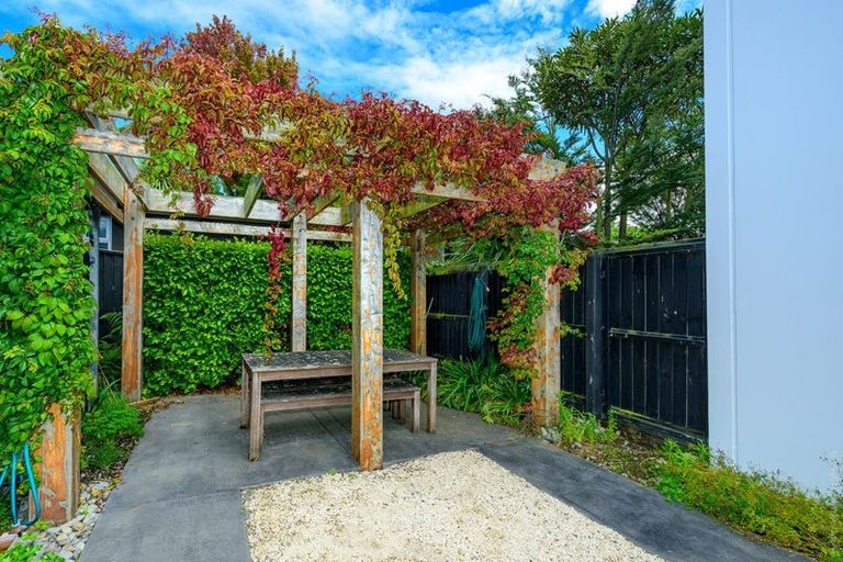Photo of property in 2/180 Peterborough Street, Christchurch Central, Christchurch, 8013