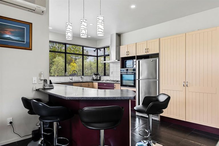 Photo of property in 6 Olivea Place, Oxford, 7430