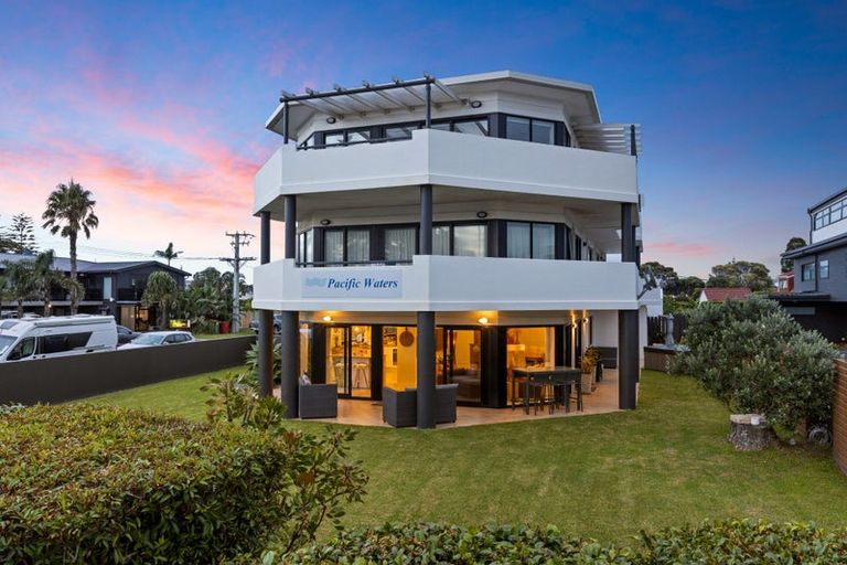Photo of property in 1/248 Hibiscus Coast Highway, Orewa, 0931
