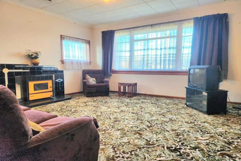 Photo of property in 12 Balmoral Street, Oamaru North, Oamaru, 9400