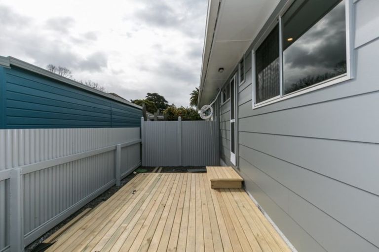 Photo of property in 3/47 Douglas Mclean Avenue, Marewa, Napier, 4110