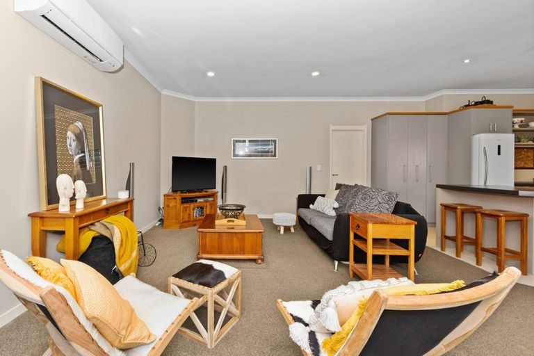 Photo of property in 88 Brookvale Road, Havelock North, 4130