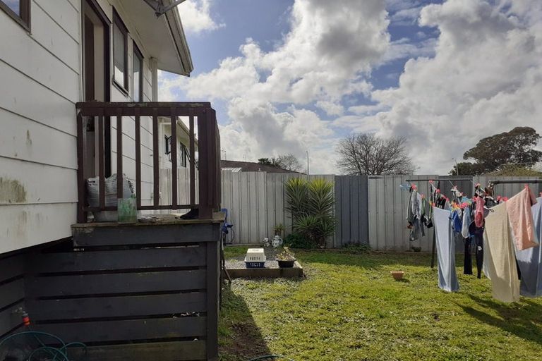 Photo of property in 6 Solveig Place, Randwick Park, Auckland, 2105