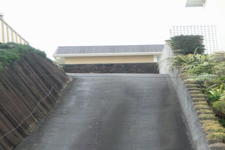 Photo of property in 8a Scott Street, Moturoa, New Plymouth, 4310