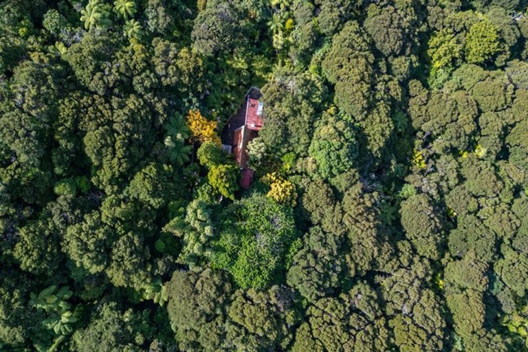 Photo of property in 486 Tuateawa Road, Tuateawa, Coromandel, 3583