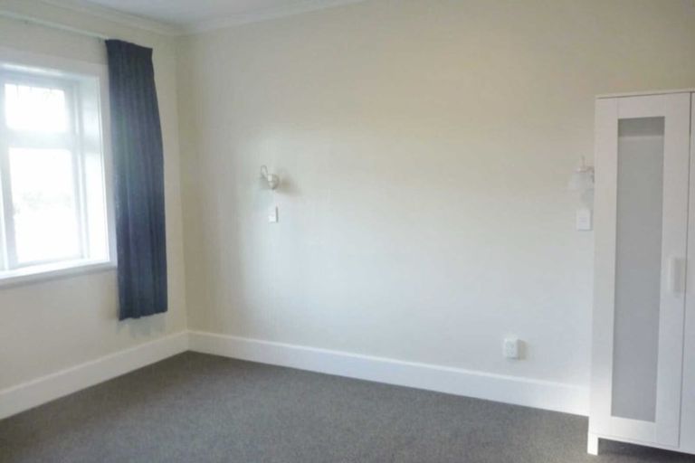 Photo of property in 24 Cheviot Street, Spreydon, Christchurch, 8024