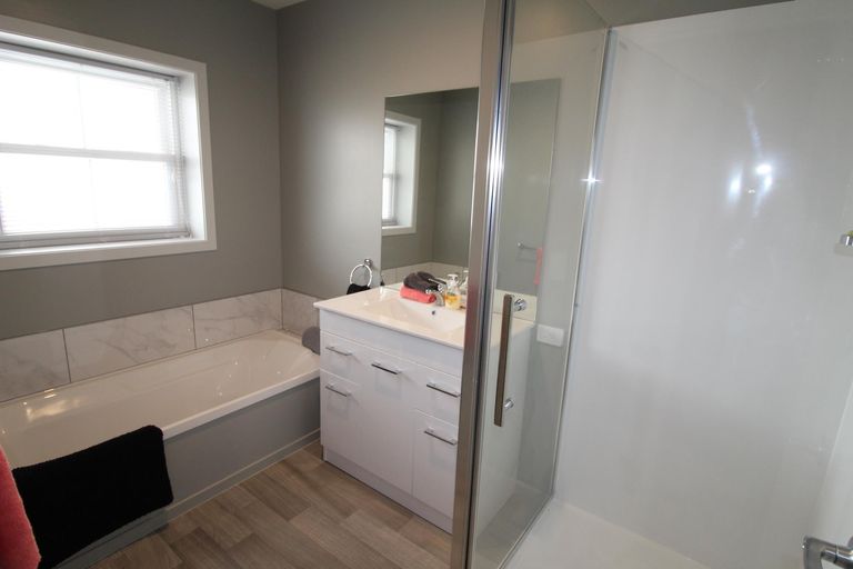 Photo of property in 26 Stowell Drive, Cromwell, 9310