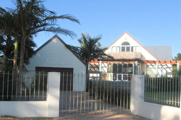 Photo of property in 119 Pacific Parade, Matarangi, Whitianga, 3592