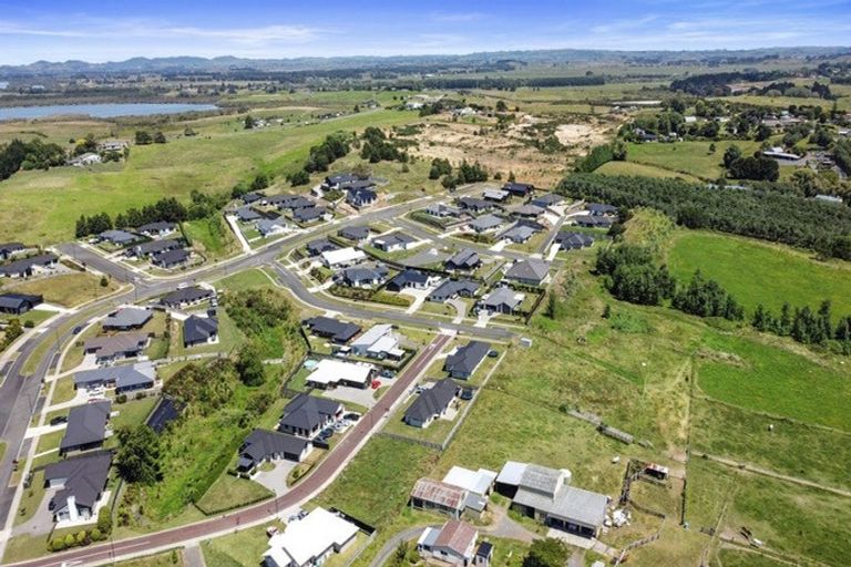 Photo of property in 6 Rongopai Close, Te Kauwhata, 3710