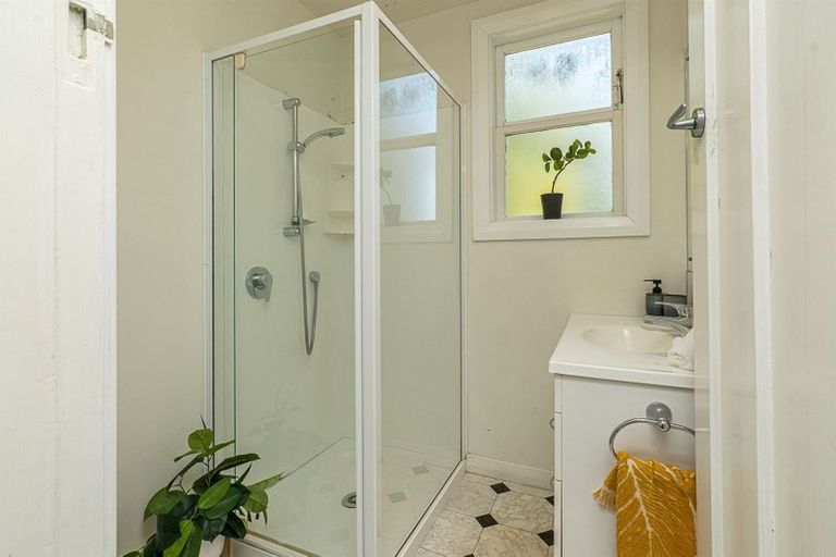 Photo of property in 39 Holland Street, Avonside, Christchurch, 8061