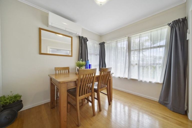 Photo of property in 180 Fisher Parade, Farm Cove, Auckland, 2012