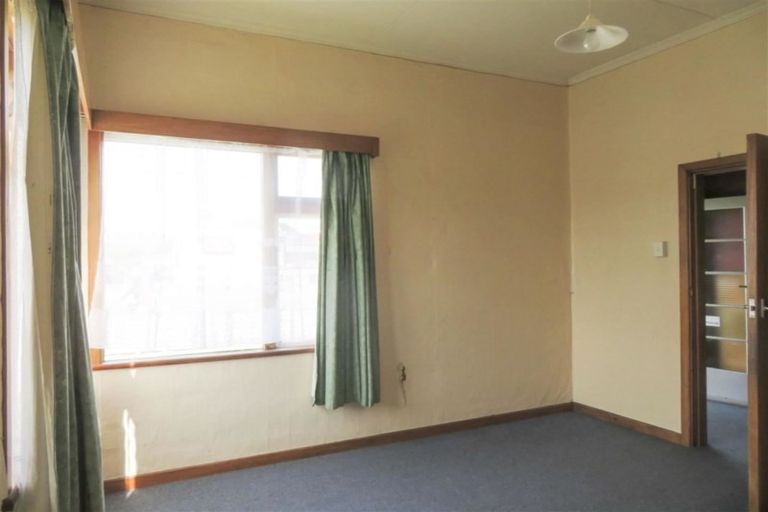 Photo of property in 74 Broughton Street, Gore, 9710