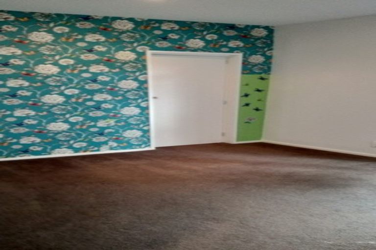 Photo of property in 100 Soleares Avenue, Mount Pleasant, Christchurch, 8081