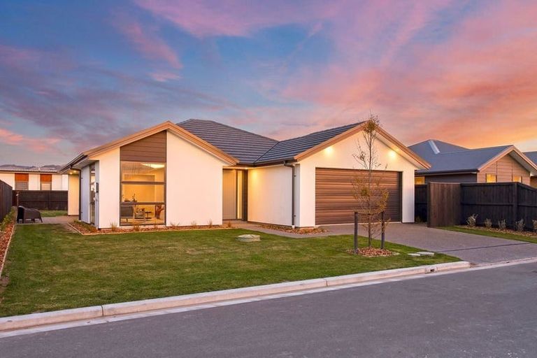 Photo of property in 3 Summerleas Lane, Halswell, Christchurch, 8025