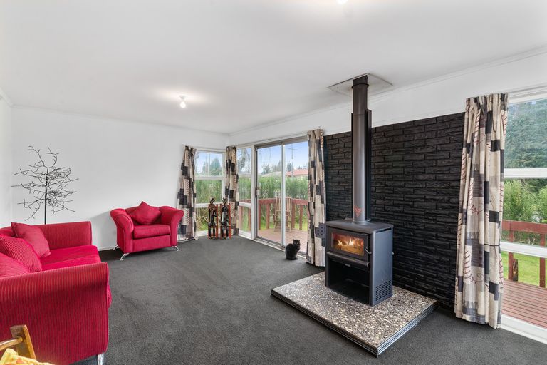 Photo of property in 85 Sunset Road, Mangakakahi, Rotorua, 3015