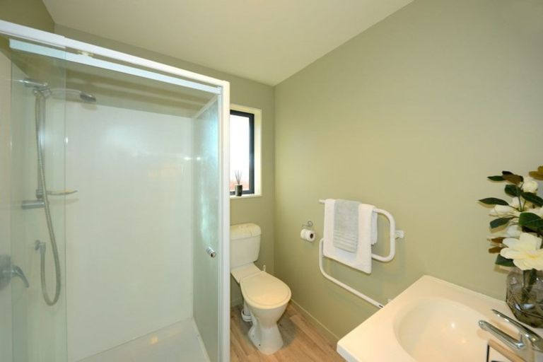 Photo of property in 24g Wainoni Road, Wainoni, Christchurch, 8061