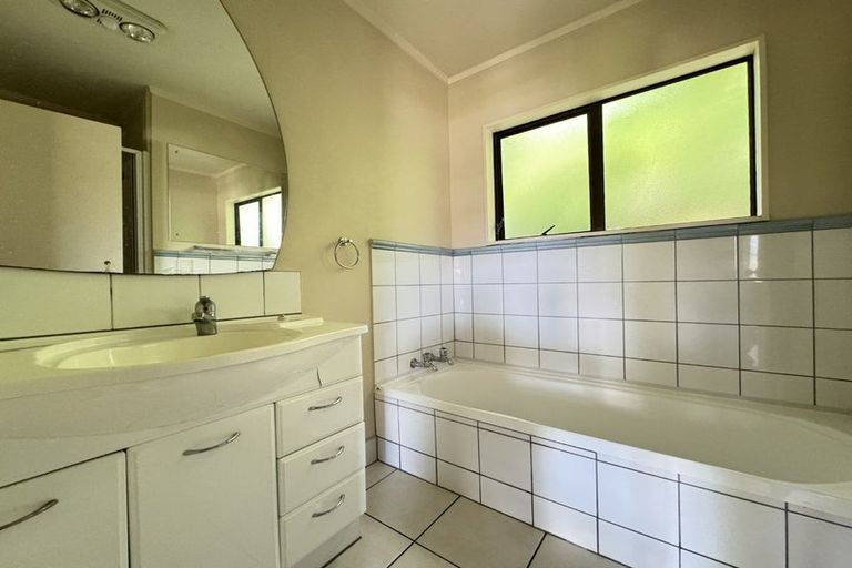 Photo of property in 169a Broderick Road, Johnsonville, Wellington, 6037